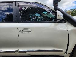 View Toyota Landcruiser 2014 4 Door Station Wagon