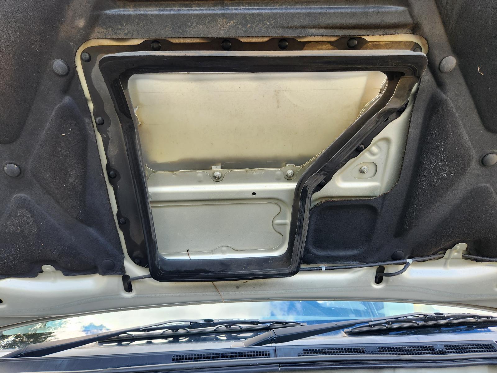 View Toyota Hilux 2014 2 Door Pickup