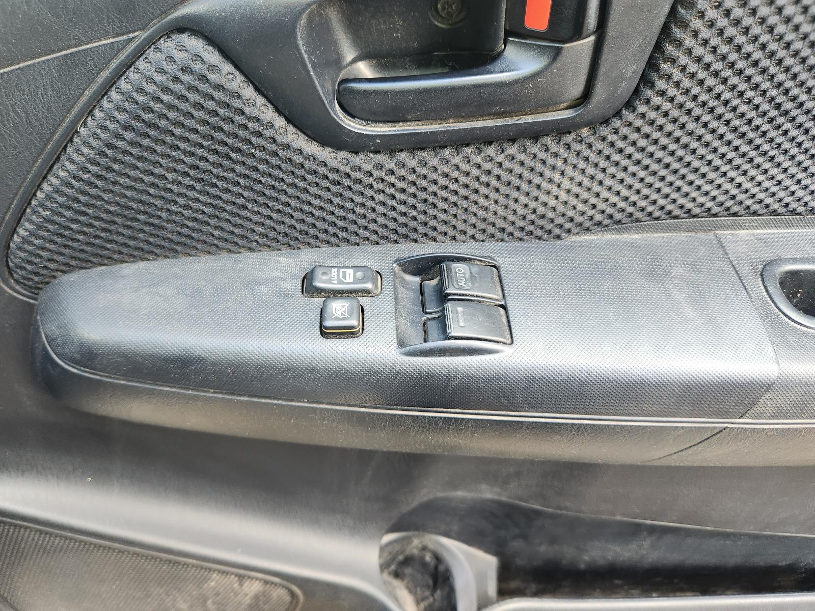 View Toyota Hilux 2014 2 Door Pickup
