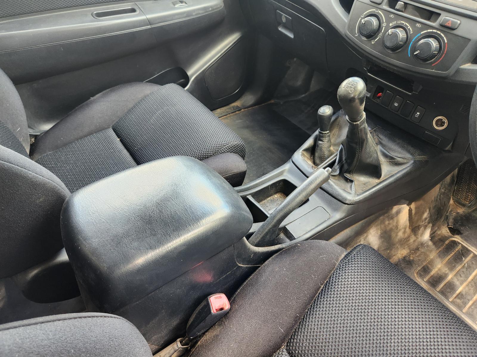 View Toyota Hilux 2014 2 Door Pickup