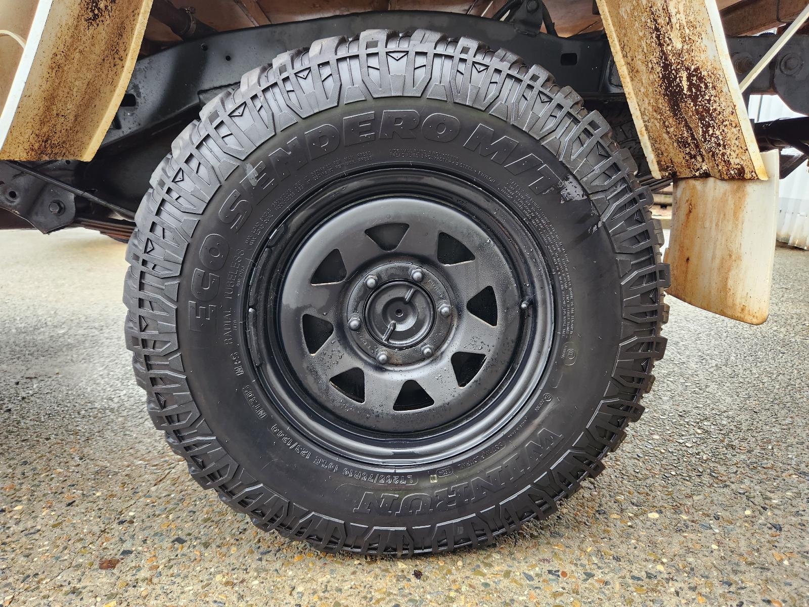 View Toyota Hilux 2011  
