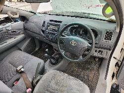 View Toyota Hilux 2011  