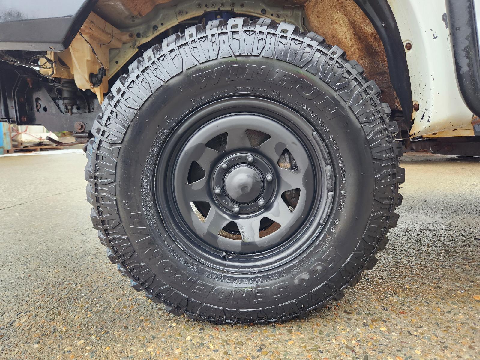 View Toyota Hilux 2011  