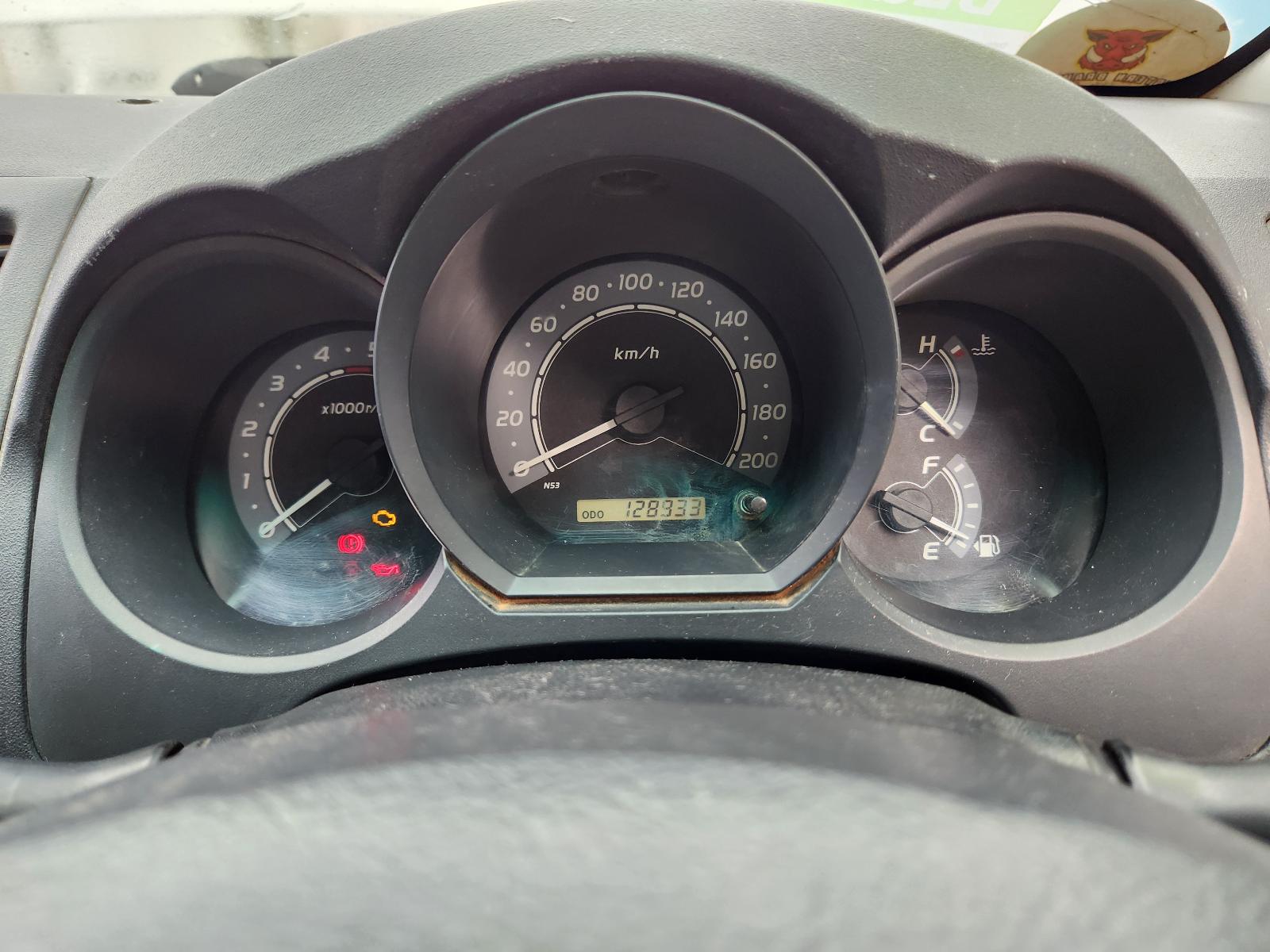 View Toyota Hilux 2011  