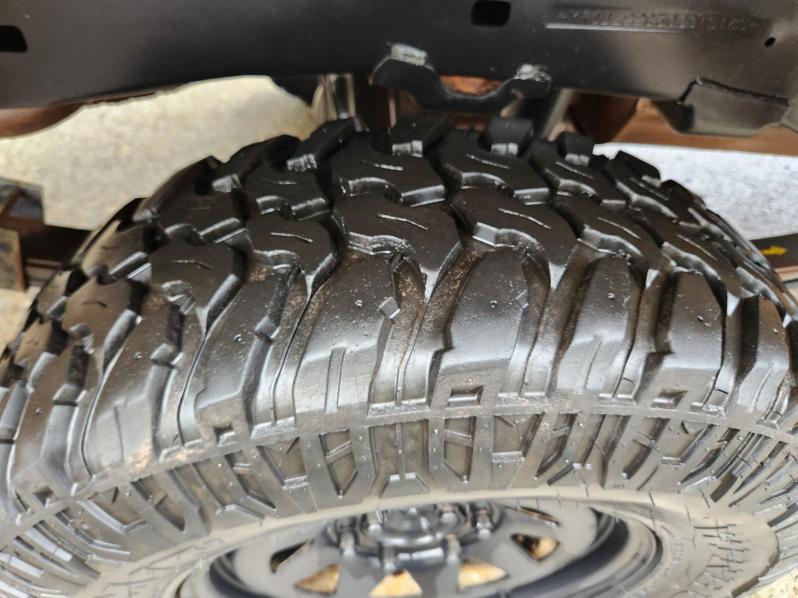 View Toyota Hilux 2011  