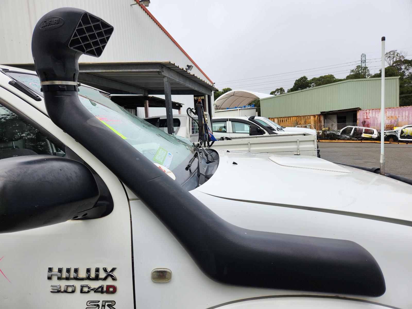 View Toyota Hilux 2011  