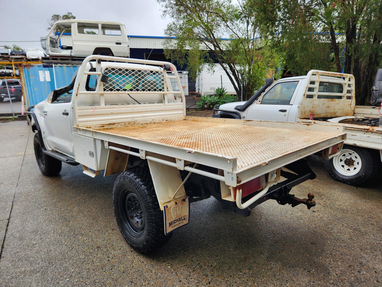 View Toyota Hilux 2011  