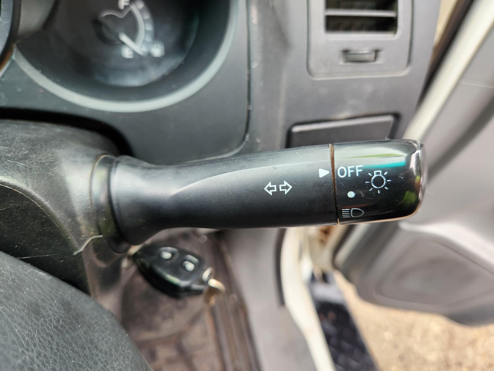 View Toyota Hilux 2011  