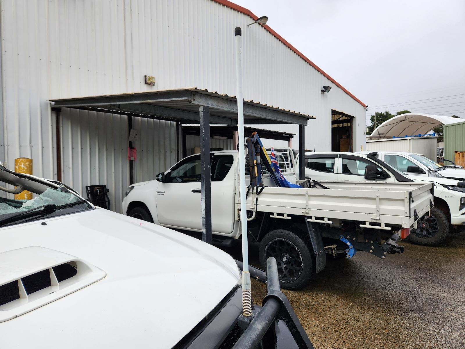 View Toyota Hilux 2011  