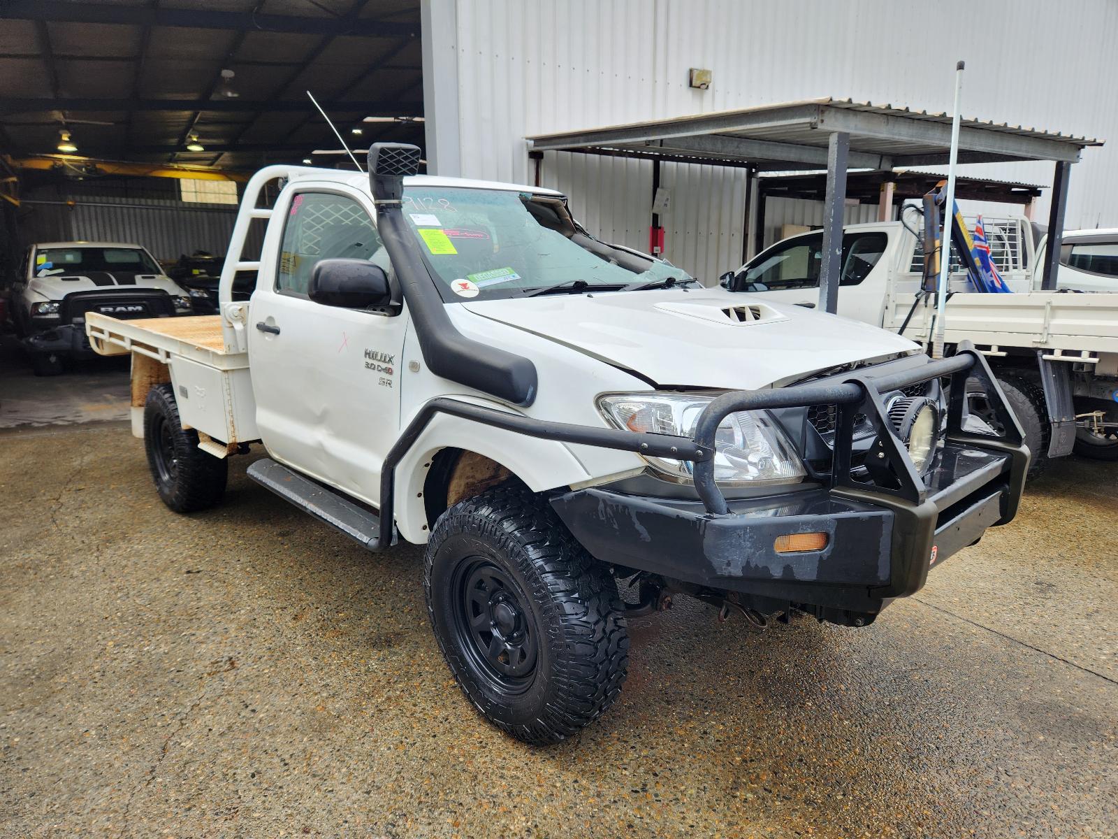 View Toyota Hilux 2011  