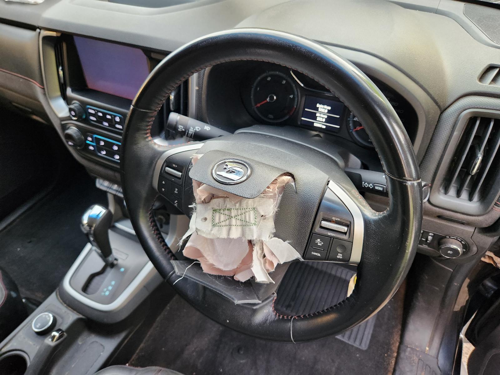 View Holden Colorado 2019  