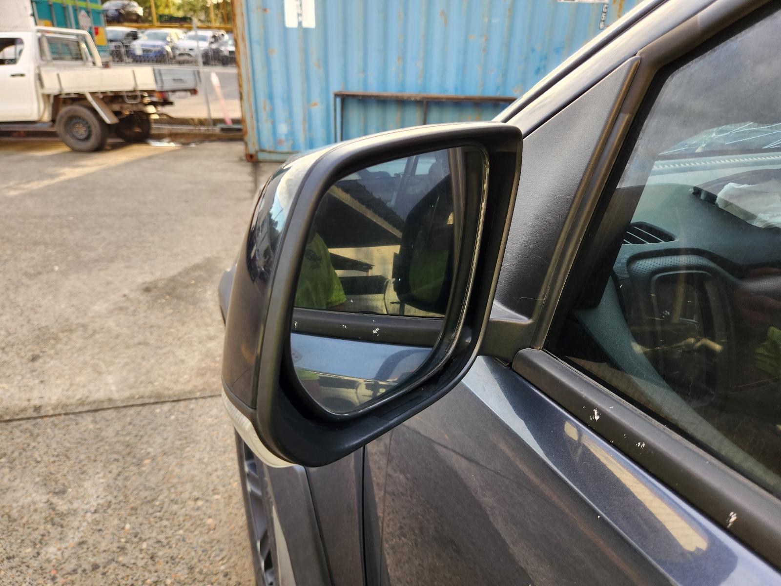 View Holden Colorado 2019  