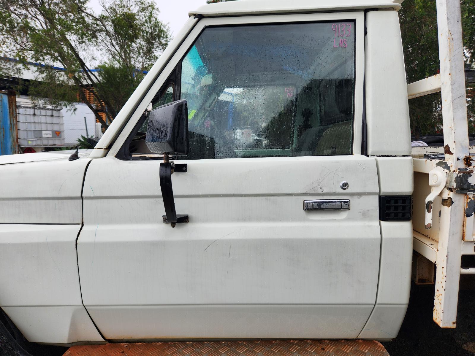 Toyota Landcruiser 1997 2 Door Utility View Toyota Landcruiser 1997 2 Door Utility