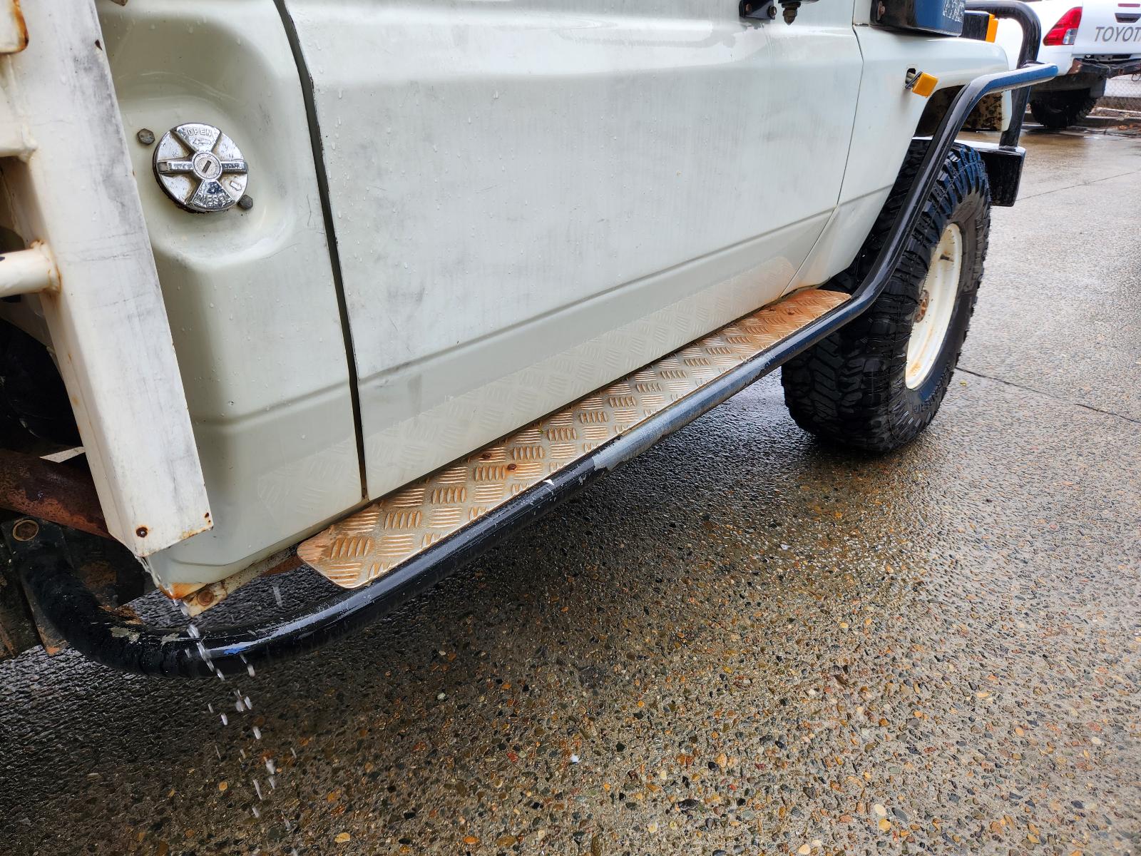 Toyota Landcruiser 1997 2 Door Utility View Toyota Landcruiser 1997 2 Door Utility