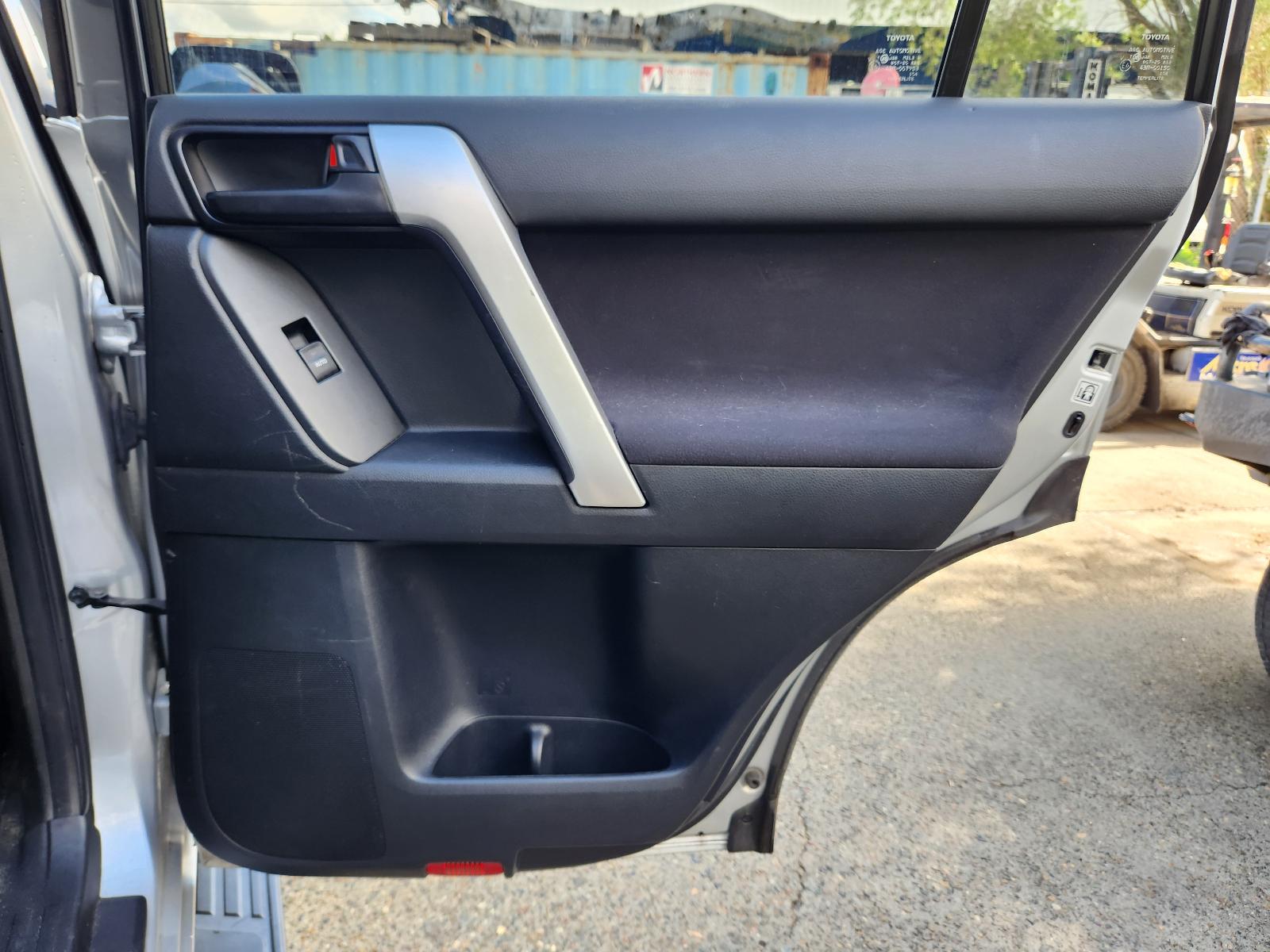View Toyota Prado 2020  