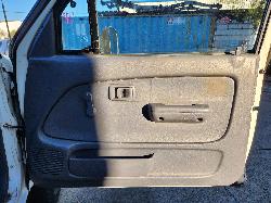 View Toyota Hilux 2003 2 Door Utility