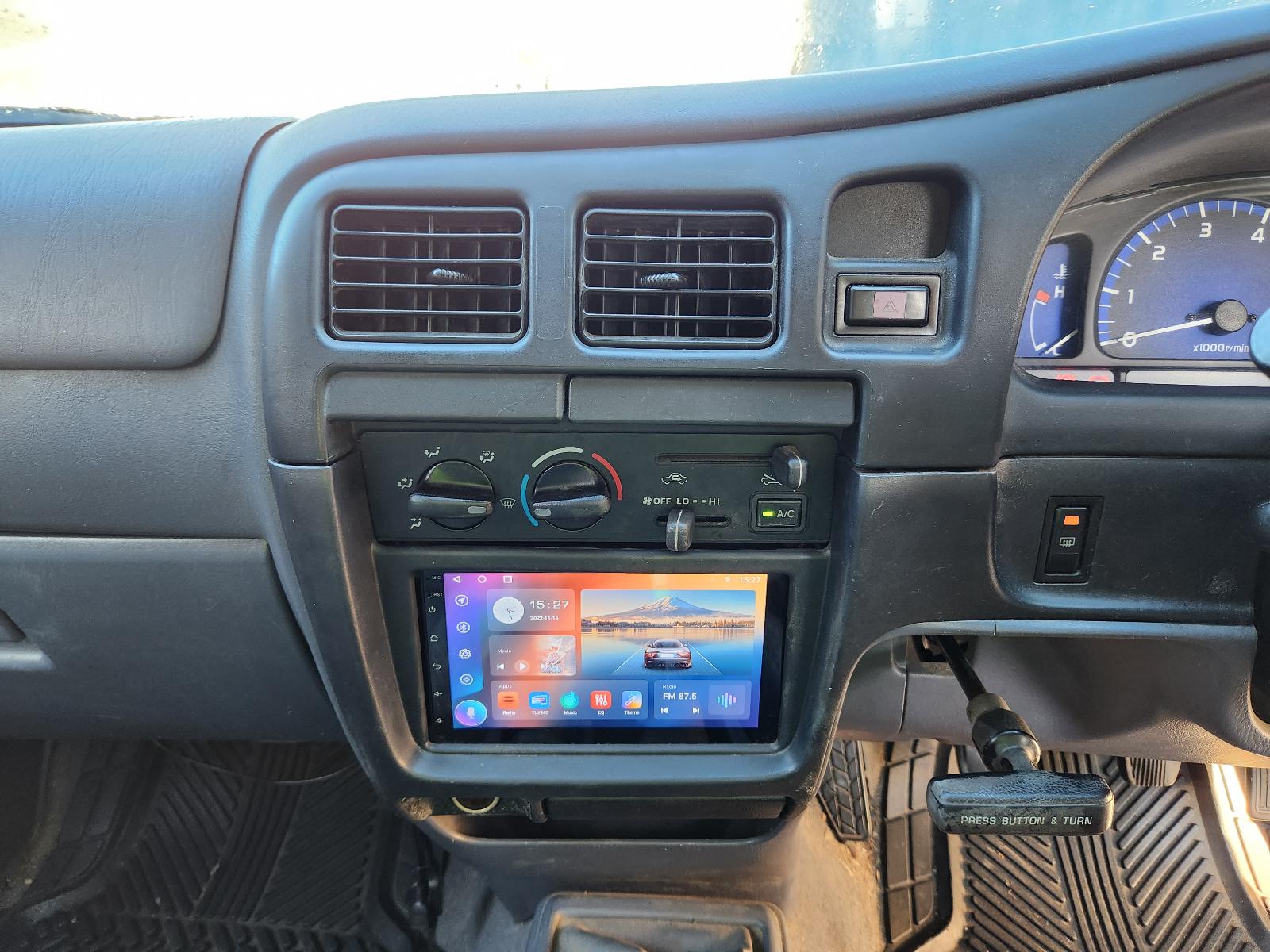 Toyota Hilux 2003 2 Door Utility View Toyota Hilux 2003 2 Door Utility