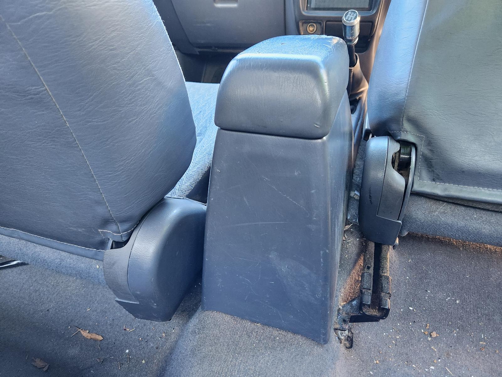 Toyota Hilux 2003 2 Door Utility View Toyota Hilux 2003 2 Door Utility