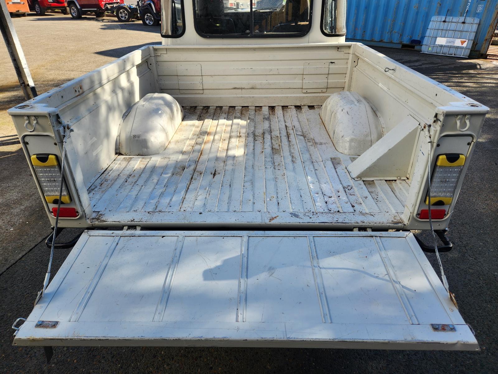 View Land Rover Defender 1995  