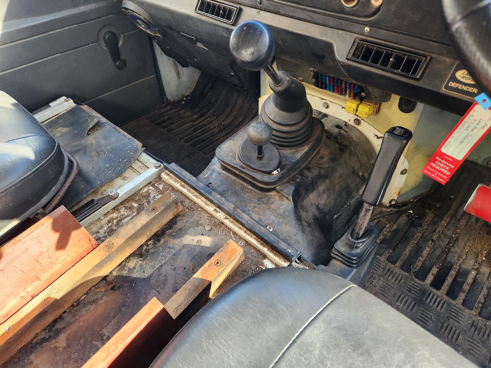 View Land Rover Defender 1995  