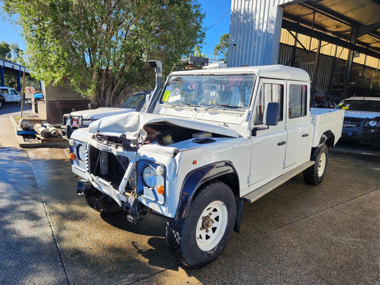 View Land Rover Defender 1995  