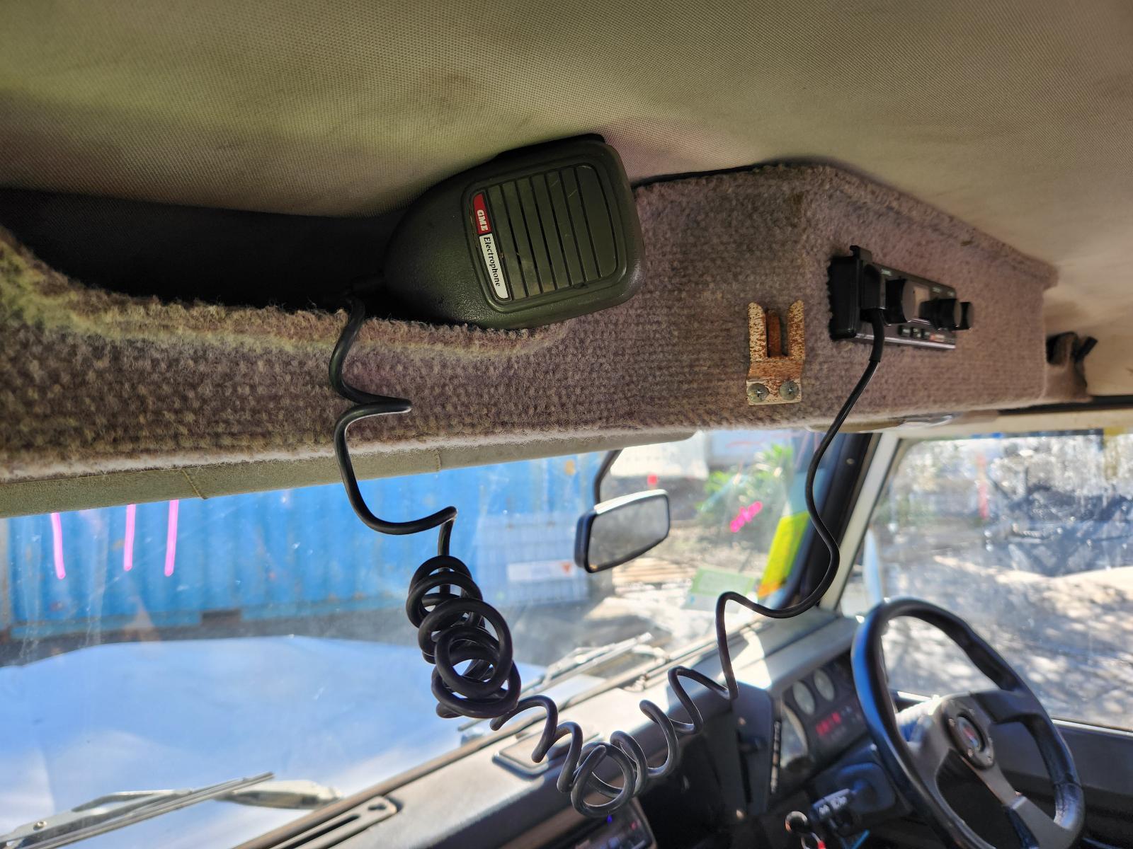 View Land Rover Defender 1995  