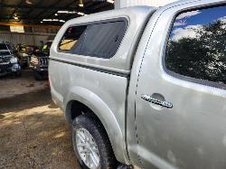 View Toyota Hilux 2014