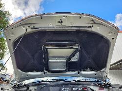 View Toyota Hilux 2014