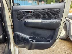 View Toyota Hilux 2014