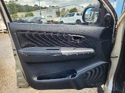 View Toyota Hilux 2014