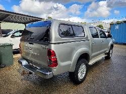 View Toyota Hilux 2014