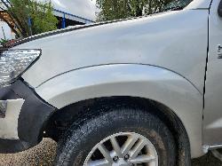 View Toyota Hilux 2014