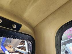 View Toyota Hilux 2014