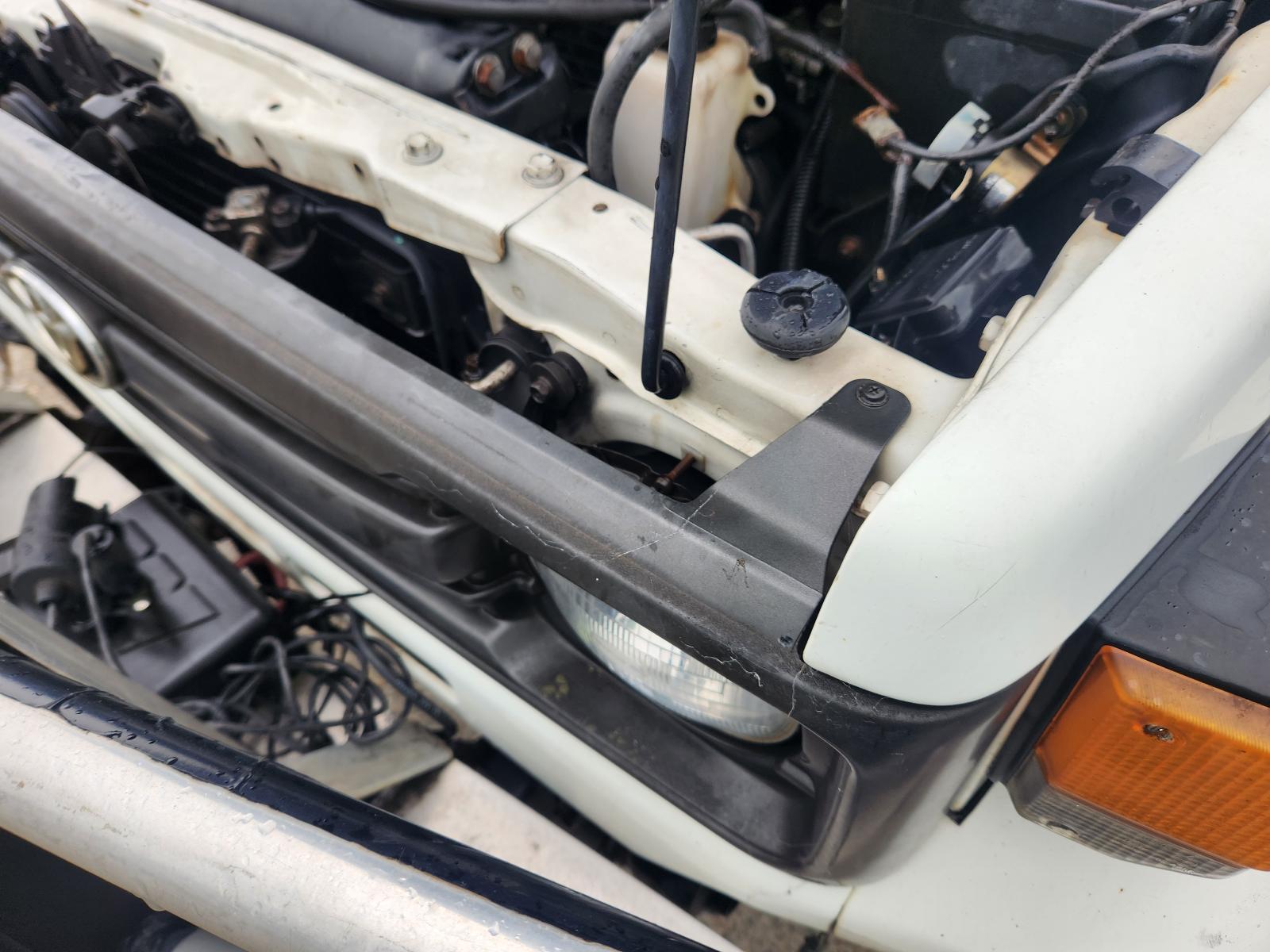 View Toyota Landcruiser 1997 2 Door Pickup