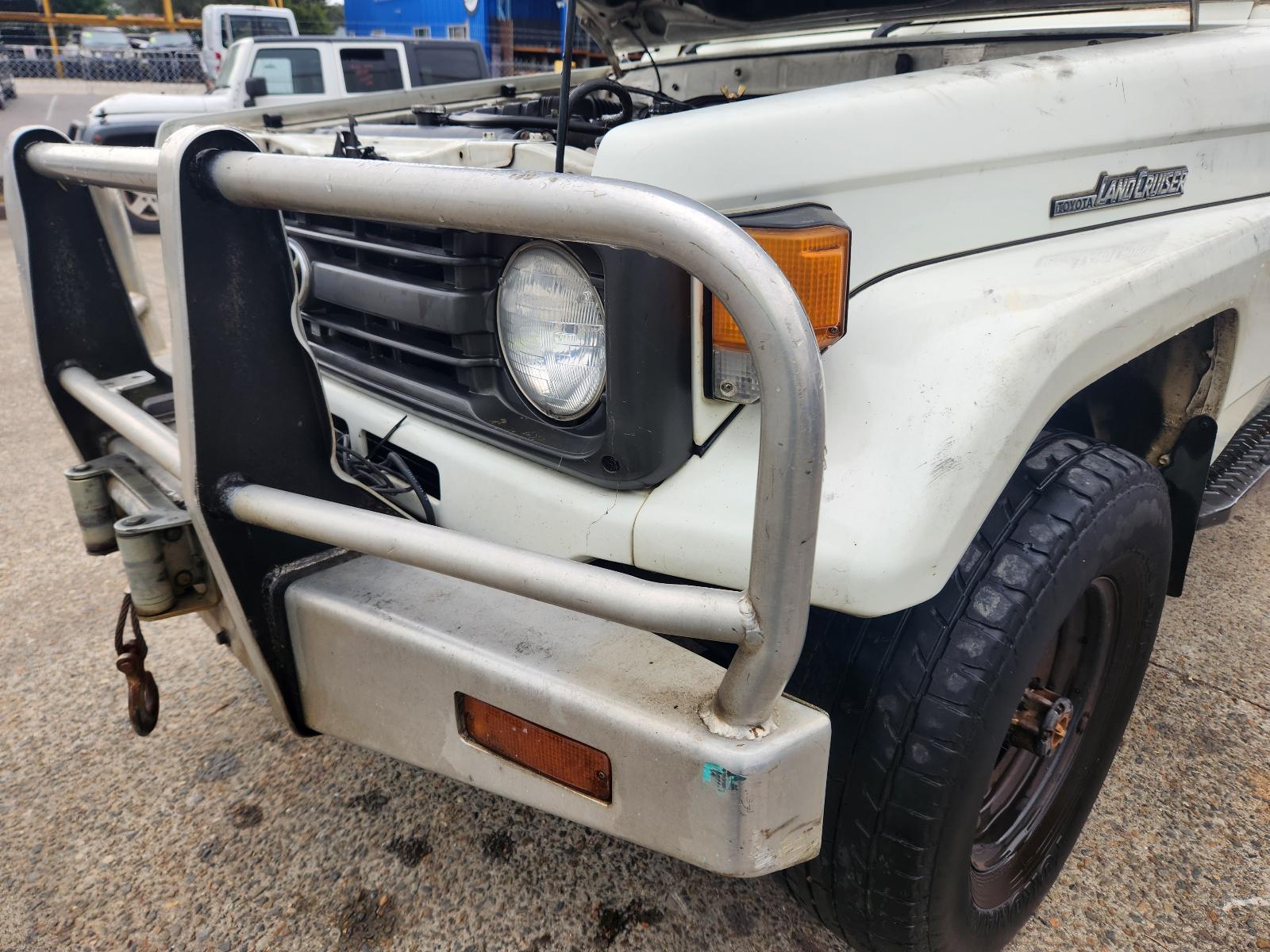 View Toyota Landcruiser 1997 2 Door Pickup
