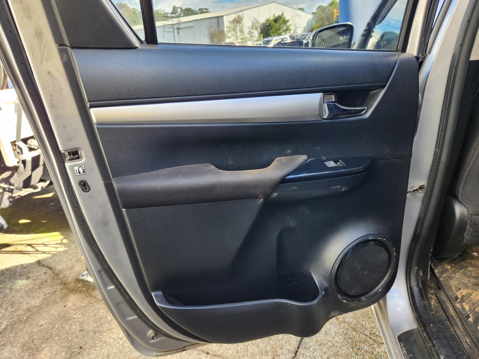 Toyota Hilux 2018 4 Door Utility View Toyota Hilux 2018 4 Door Utility