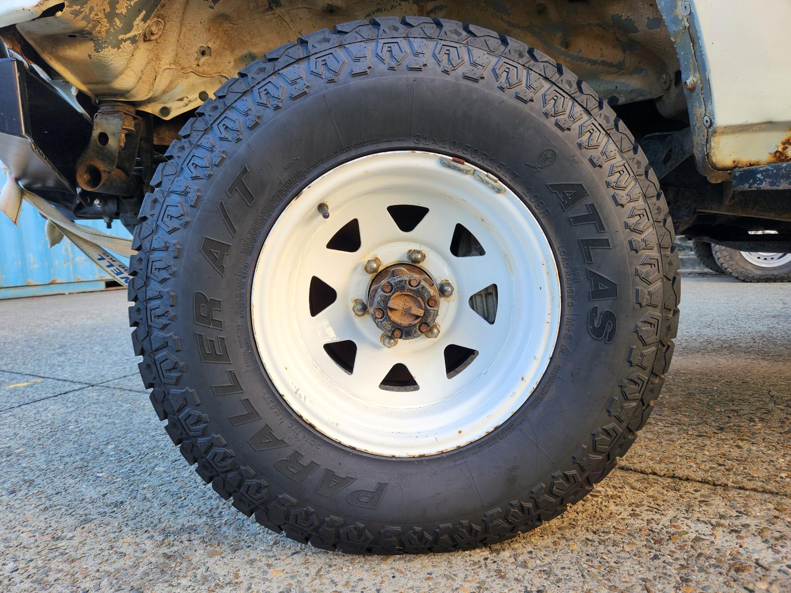View Toyota Landcruiser 1993 2 Door Pickup