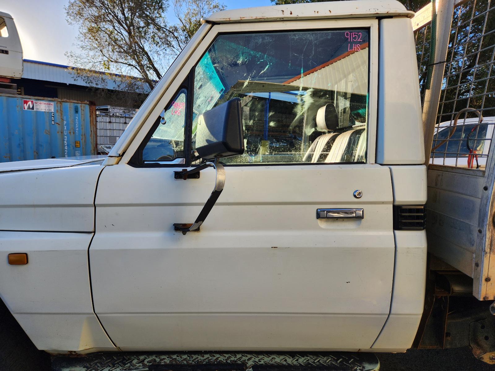 View Toyota Landcruiser 1993 2 Door Pickup
