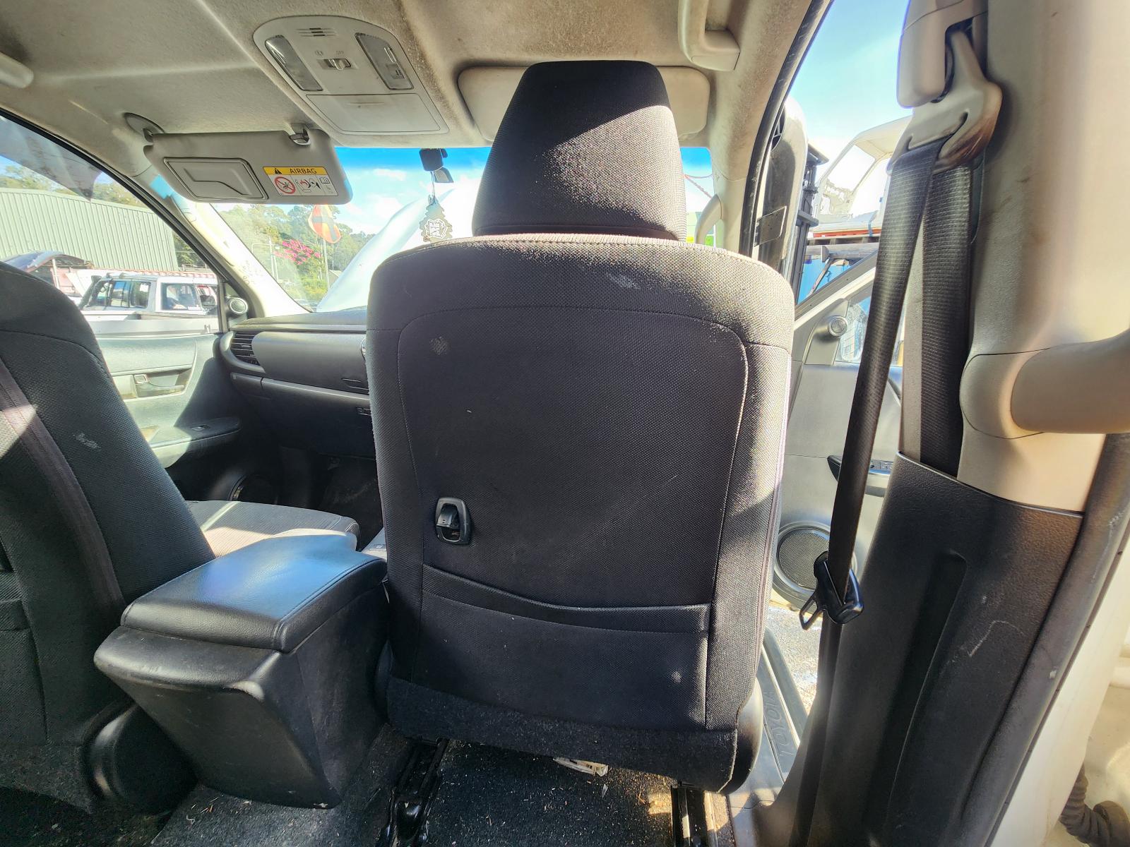 Toyota Hilux 2016 4 Door Utility View Toyota Hilux 2016 4 Door Utility