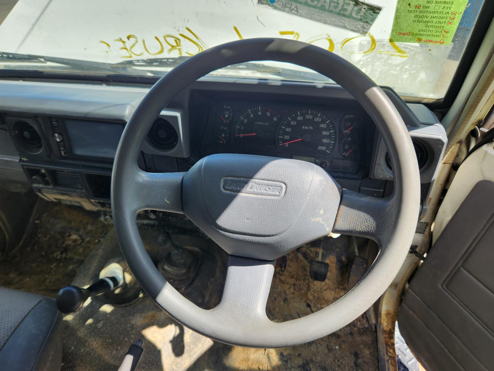 Toyota Landcruiser 2005 2 Door Pickup View Toyota Landcruiser 2005 2 Door Pickup