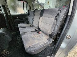 View Volkswagen Amarok 2014  
