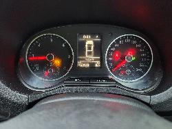 View Volkswagen Amarok 2014  