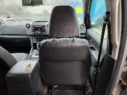View Volkswagen Amarok 2014  