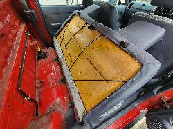 View Toyota Hilux 2000