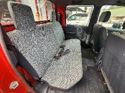 View Toyota Hilux 2000