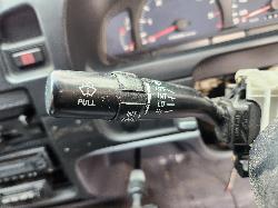View Toyota Hilux 2000