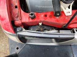 View Toyota Hilux 2000