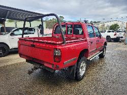 View Toyota Hilux 2000