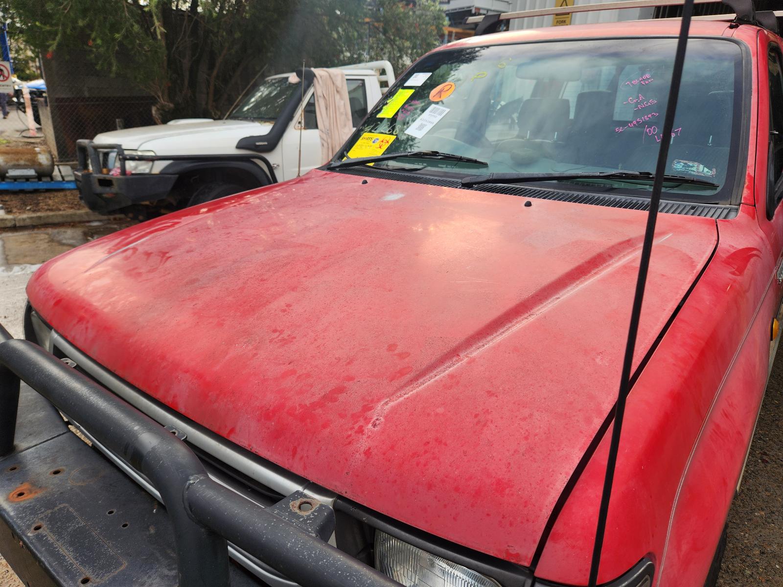 Toyota Hilux 2000 View Toyota Hilux 2000