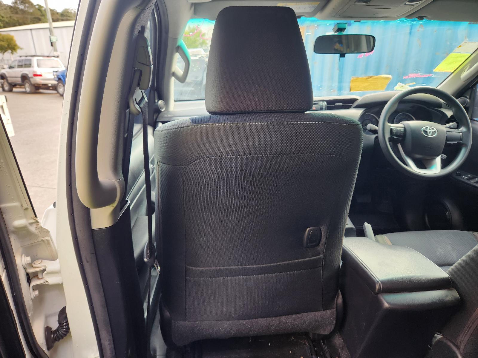 Toyota Hilux 2018 4 Door Utility View Toyota Hilux 2018 4 Door Utility